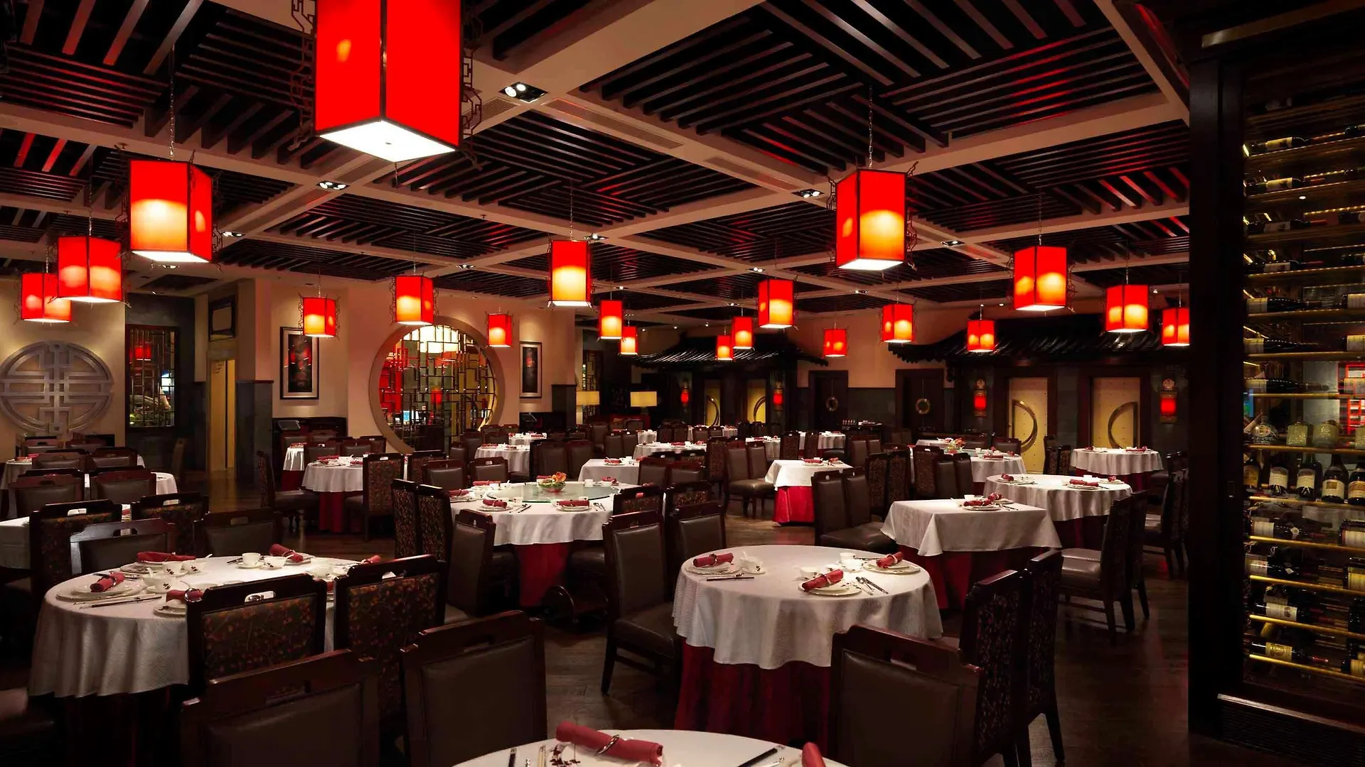 Conrad Macao Hotel 5*, Macau