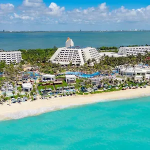 Курортный комплекс Grand Oasis - ****